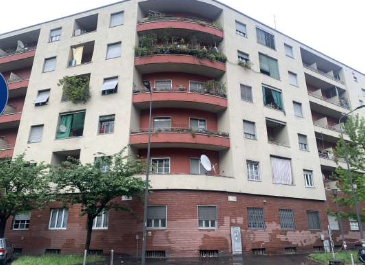 Milano, piazza Insubria, 3